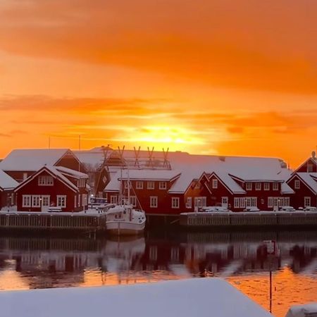 Kule Gule Huset Svolvær Exterior foto