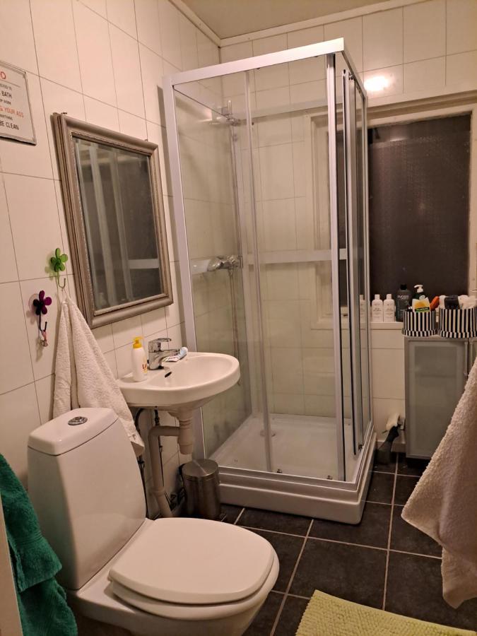 Kule Gule Huset Svolvær Exterior foto