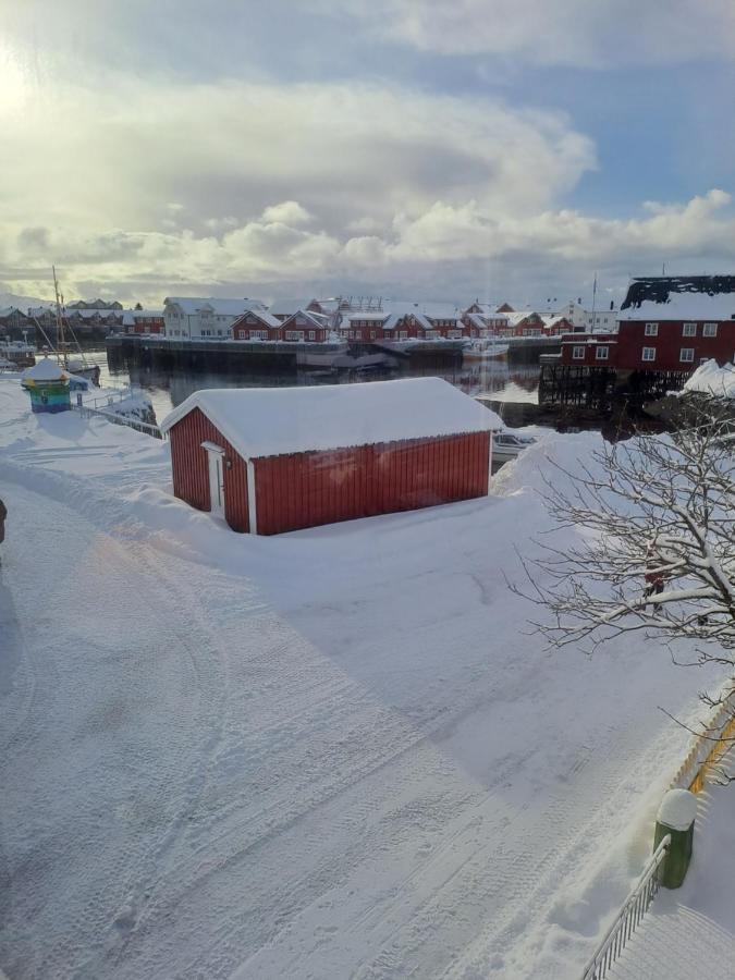 Kule Gule Huset Svolvær Exterior foto
